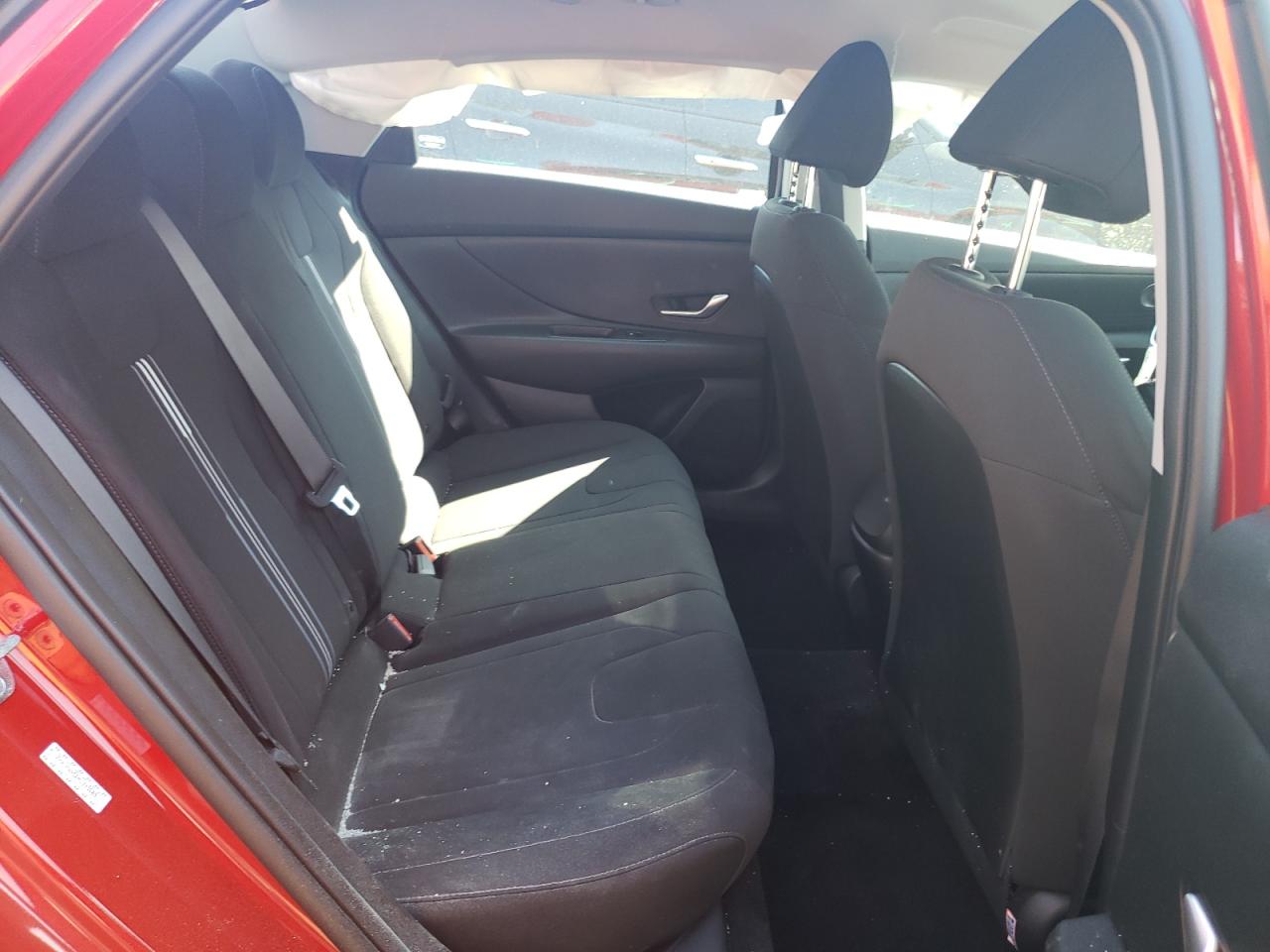 2022 HYUNDAI ELANTRA SEL VIN:KMHLM4AG6NU333609