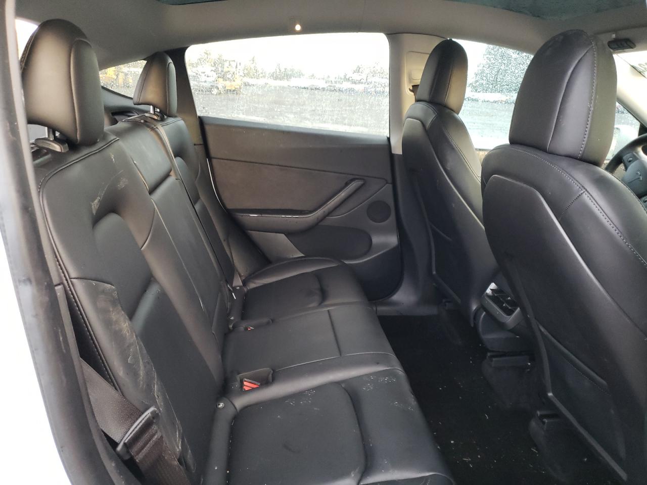 2022 TESLA MODEL Y  VIN:7SAYGDEE5NF345109