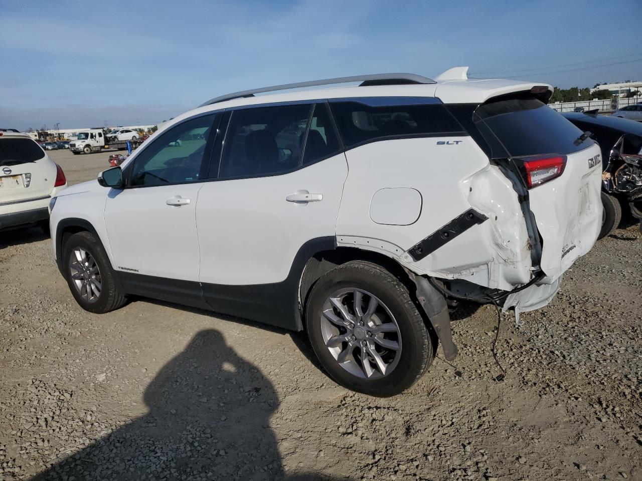 2022 GMC TERRAIN SLT VIN:3GKALVEV3NL302295