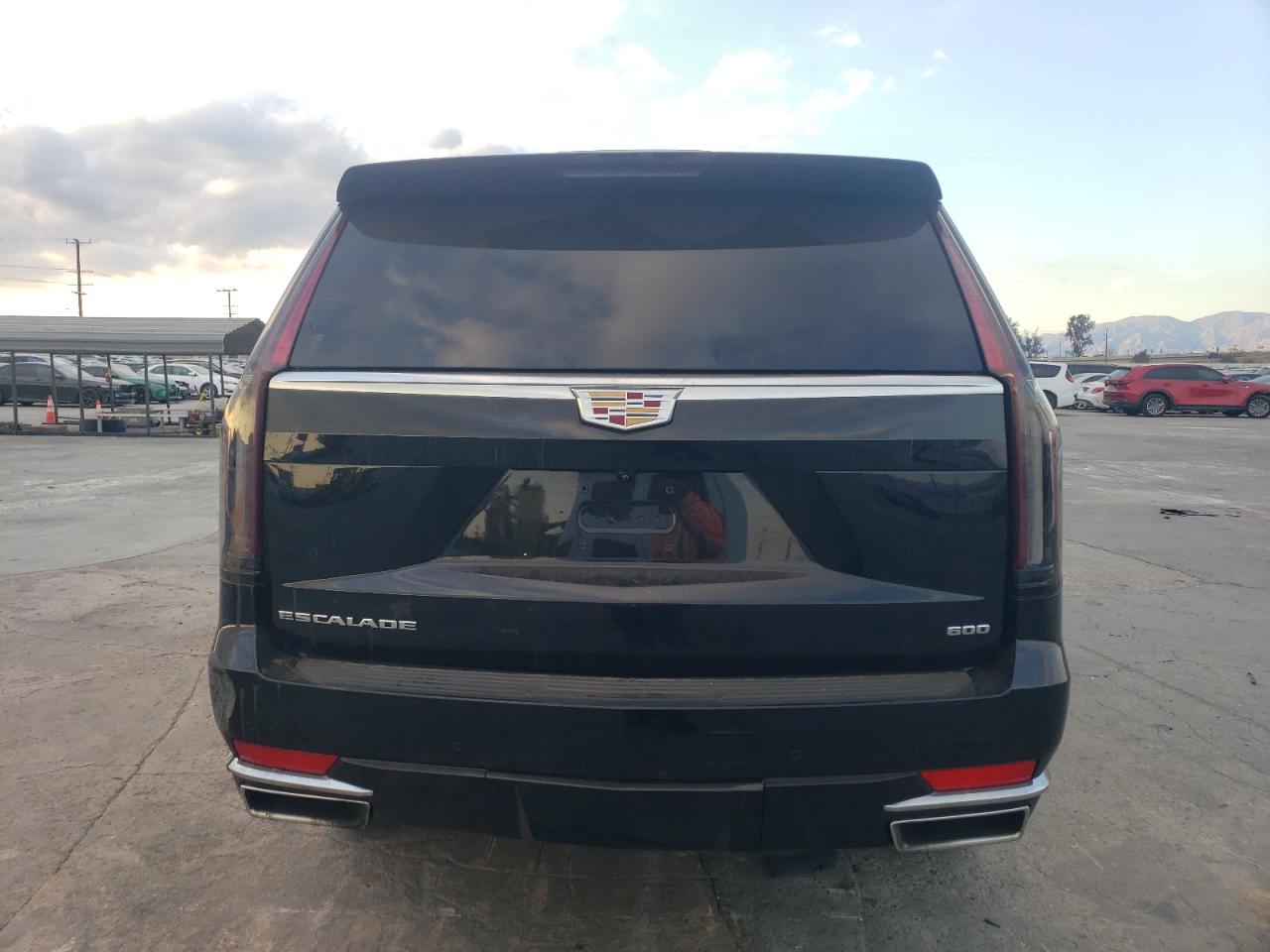 2024 CADILLAC ESCALADE LUXURY VIN:1GYS3AKL9RR250191