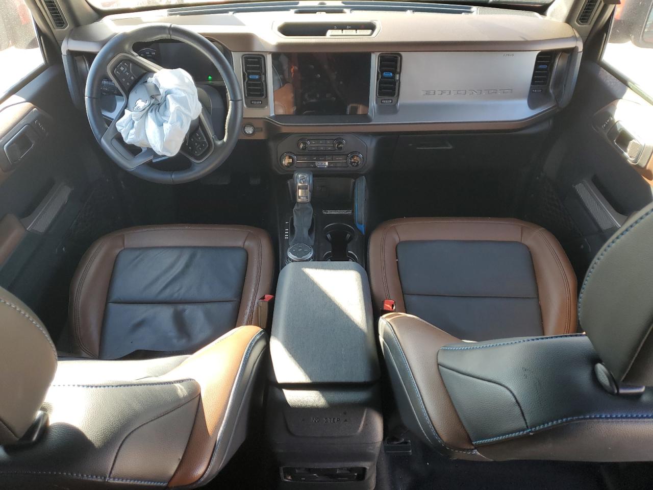 2023 FORD BRONCO BASE VIN:1FMEE5BP2PLB61761