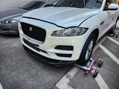 2016 Jaguar F-Pace VIN: