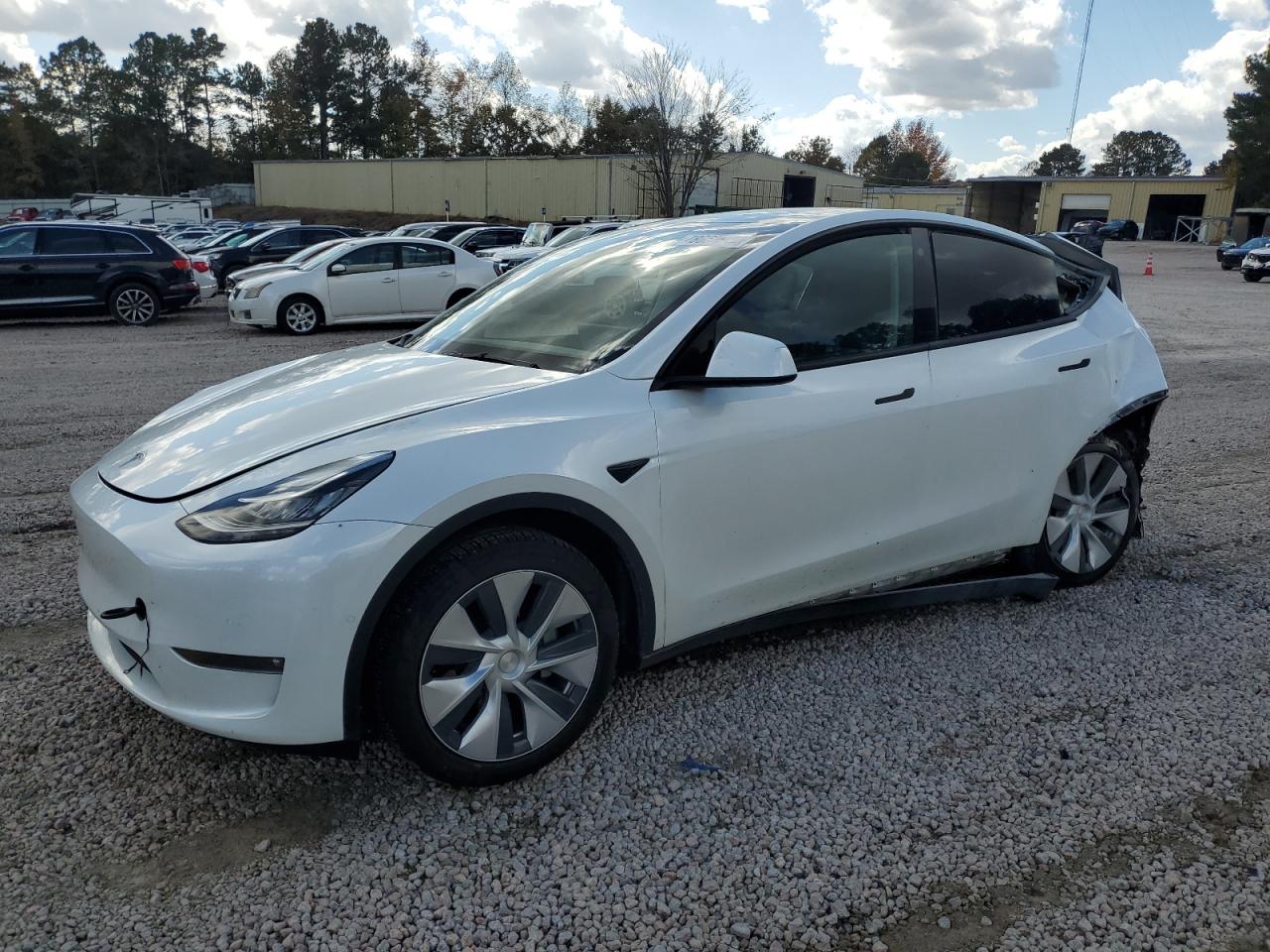 2022 TESLA MODEL Y  VIN:7SAYGDEE2NF372414