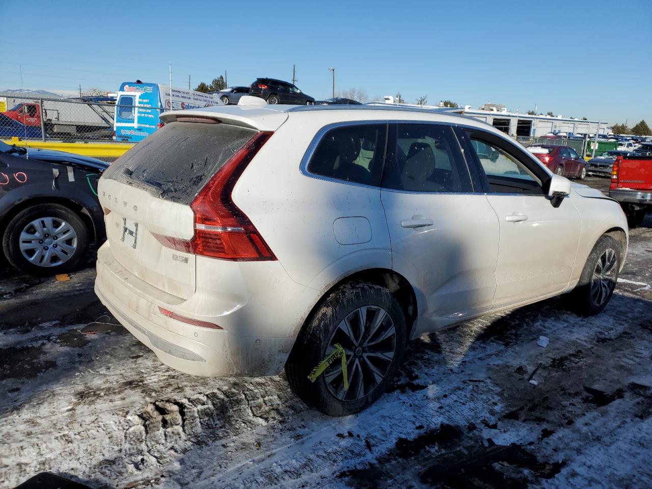 2023 VOLVO XC60 PLUS VIN:YV4L12RE2P1257702