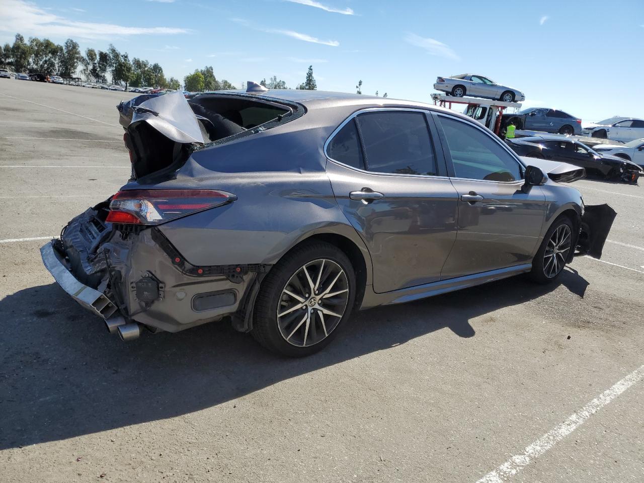 2022 TOYOTA CAMRY SE VIN:4T1T11AK5NU699072