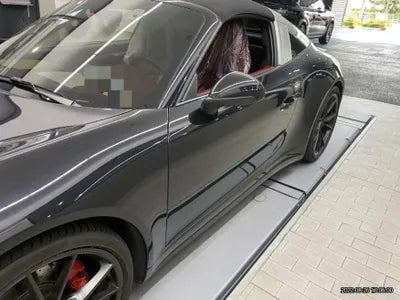 2017 Porsche 911 Targa VIN: