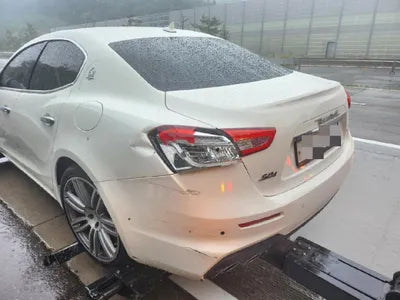 2018 Maserati Ghibli VIN: