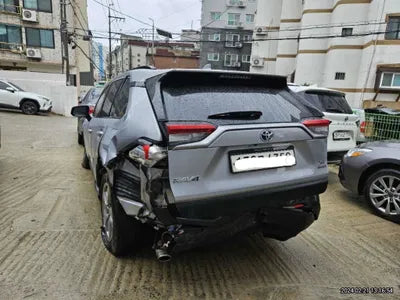 2021 Toyota RAV4 JTMW2RFV9MD516738 VIN:JTMW2RFV9MD516738