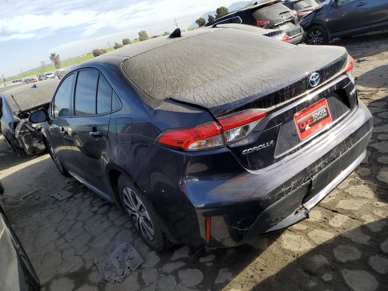 2022 TOYOTA COROLLA LE VIN:JTDEAMDE9NJ050932