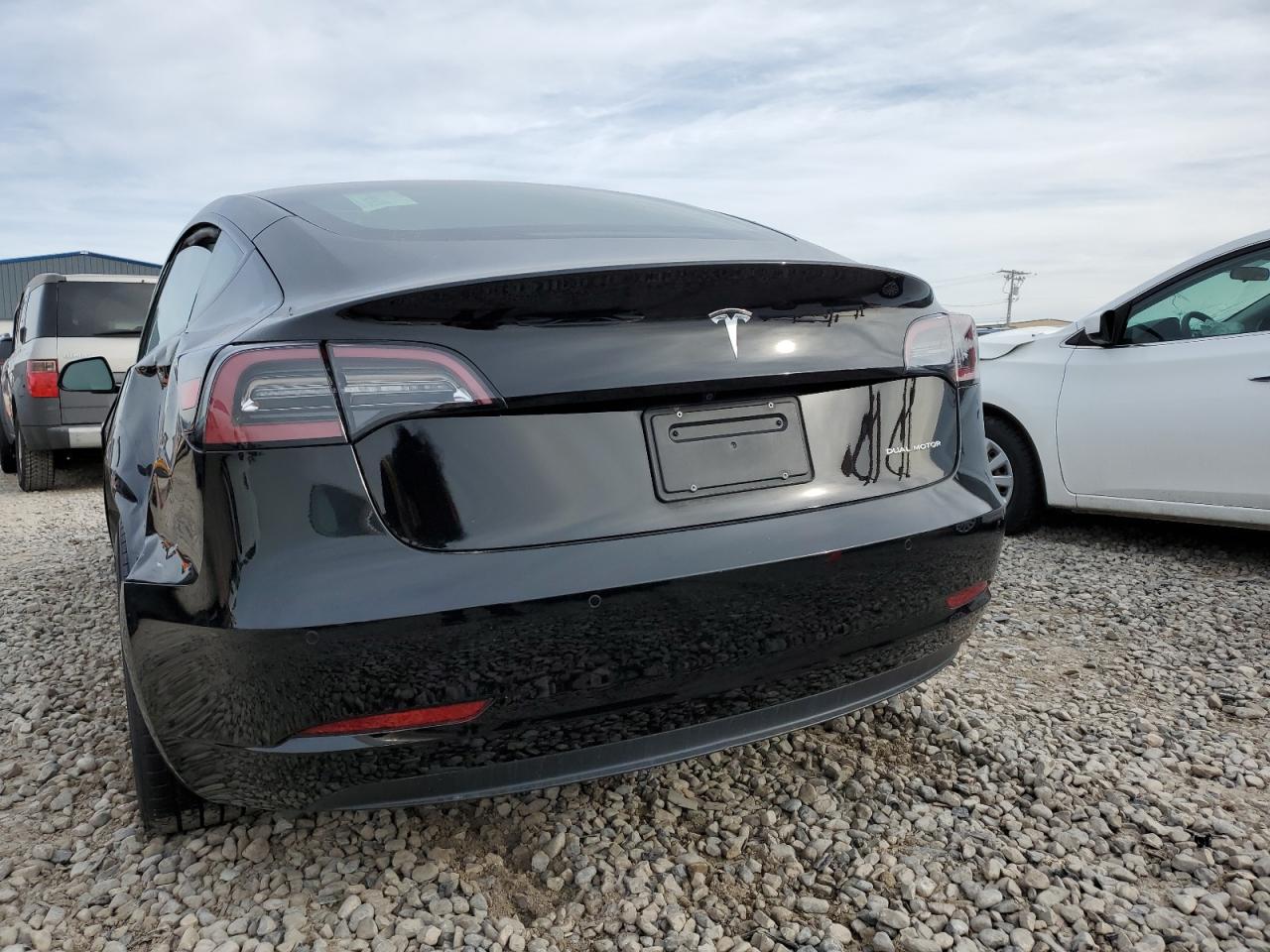 2022 TESLA MODEL 3  VIN:5YJ3E1EB2NF187927