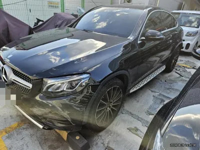 2017 Mercedes-Benz GLC 220 VIN: