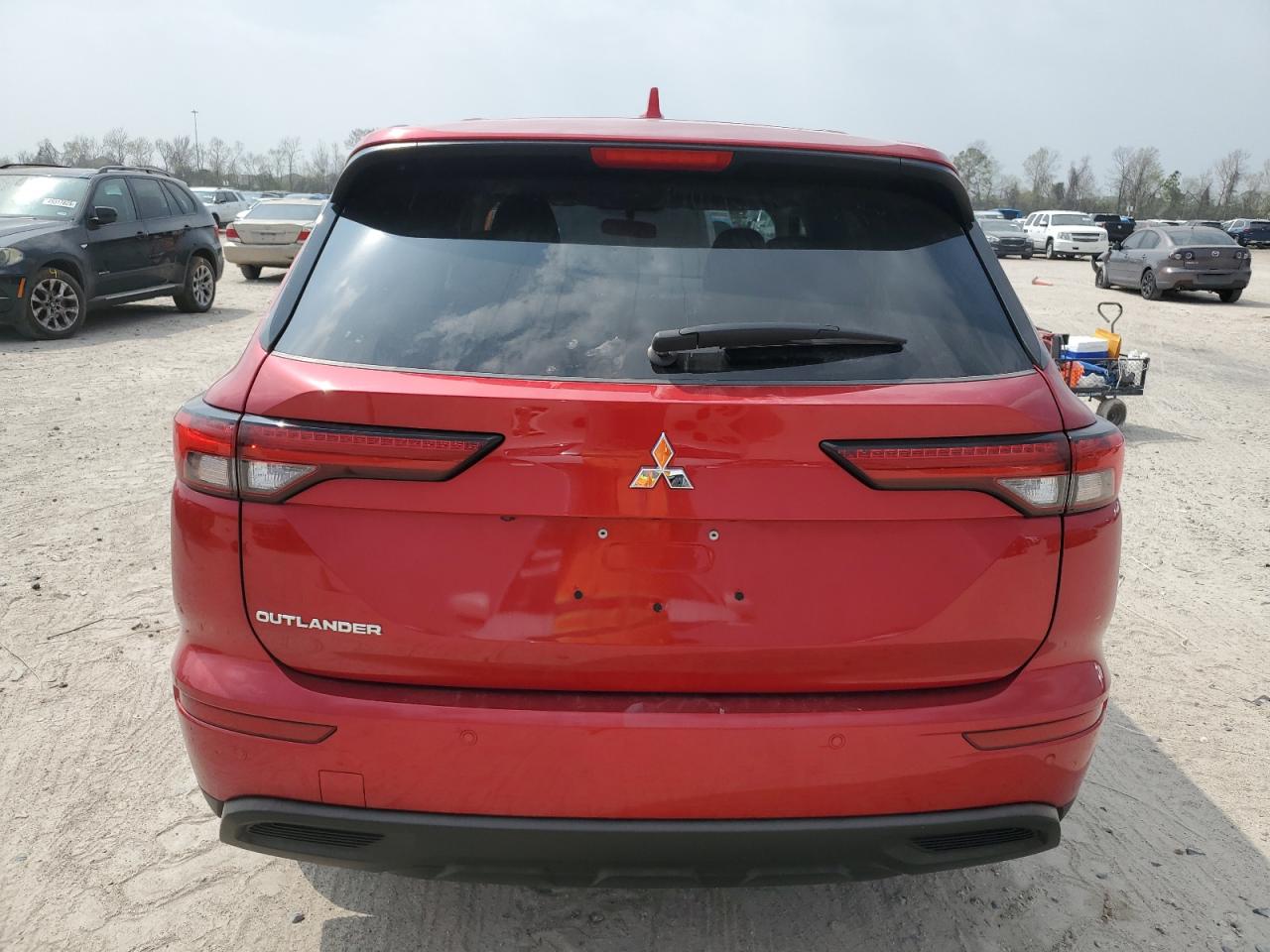 2024 MITSUBISHI OUTLANDER ES VIN:JA4J3UA86RZ023650