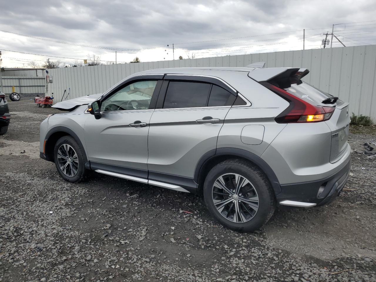 2022 MITSUBISHI ECLIPSE CROSS SE VIN:JA4ATWAA8NZ003523