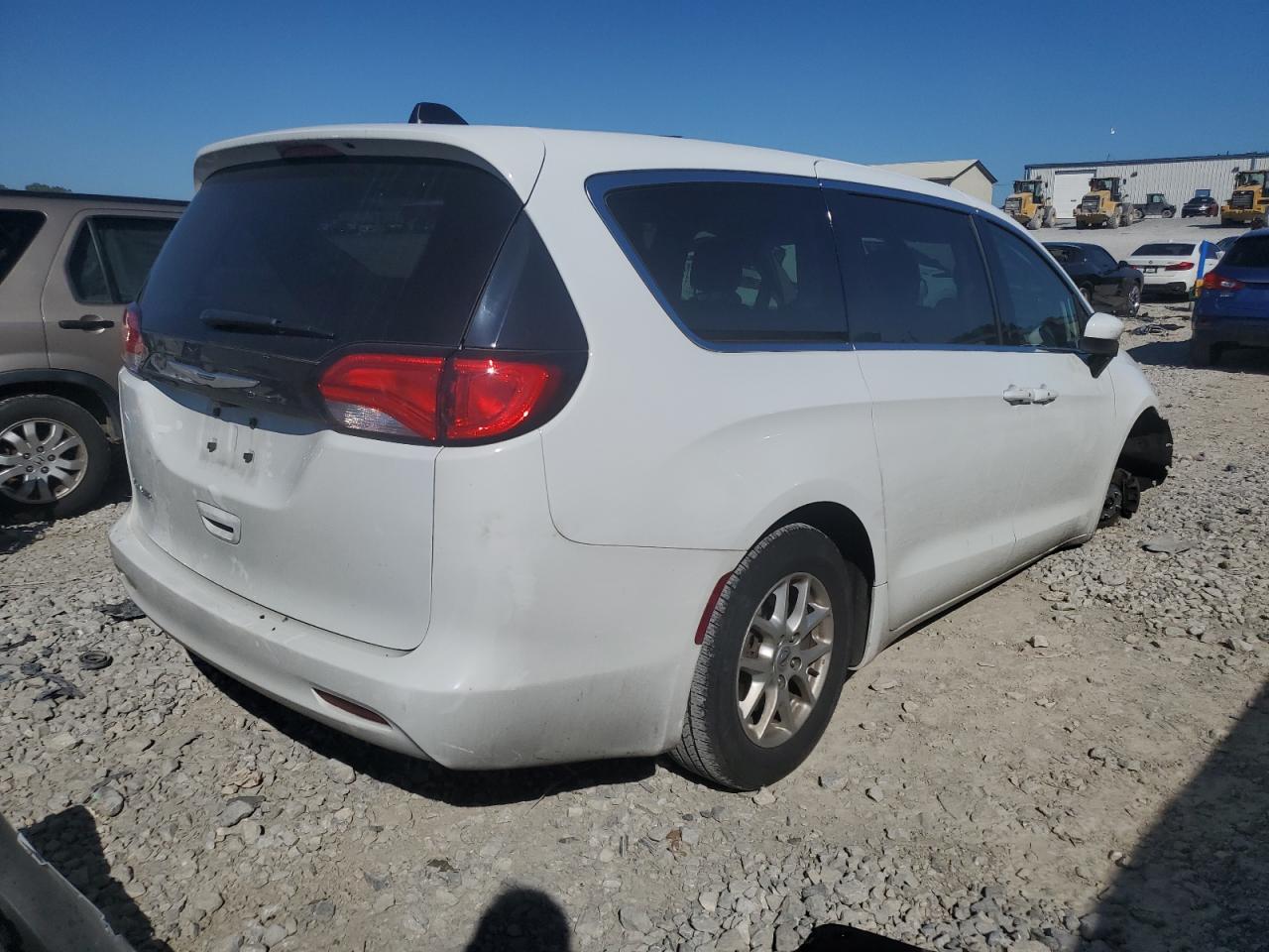 2022 CHRYSLER VOYAGER LX VIN:2C4RC1CG5NR204416