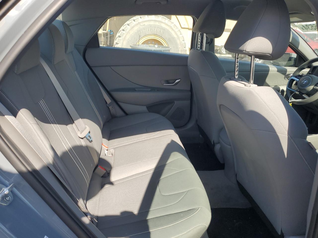 2022 HYUNDAI ELANTRA SEL VIN:KMHLM4AG4NU273264