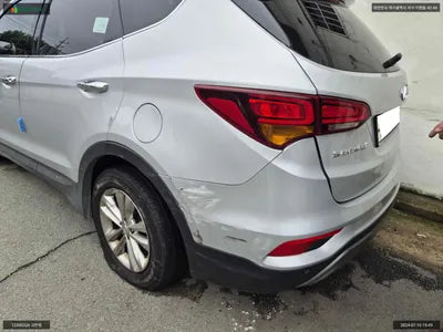 2017 Hyundai Santa FE KMHSW81UDHU736000 VIN:KMHSW81UDHU736000