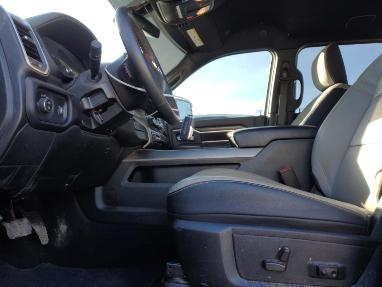 2024 RAM 3500 BIG HORN VIN:3C63RRHL2RG280980