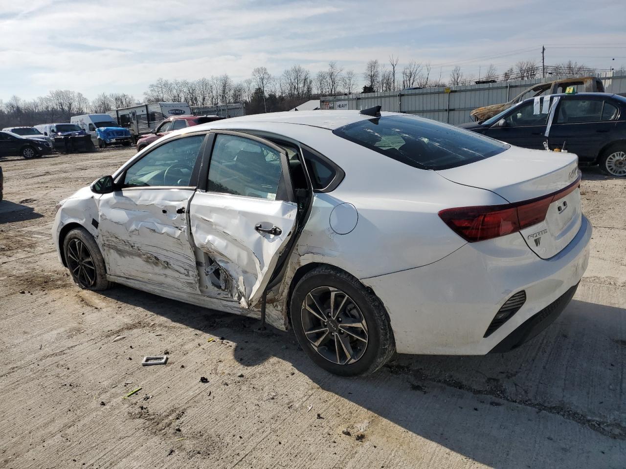 2024 KIA FORTE LX VIN:3KPF24AD3RE776124