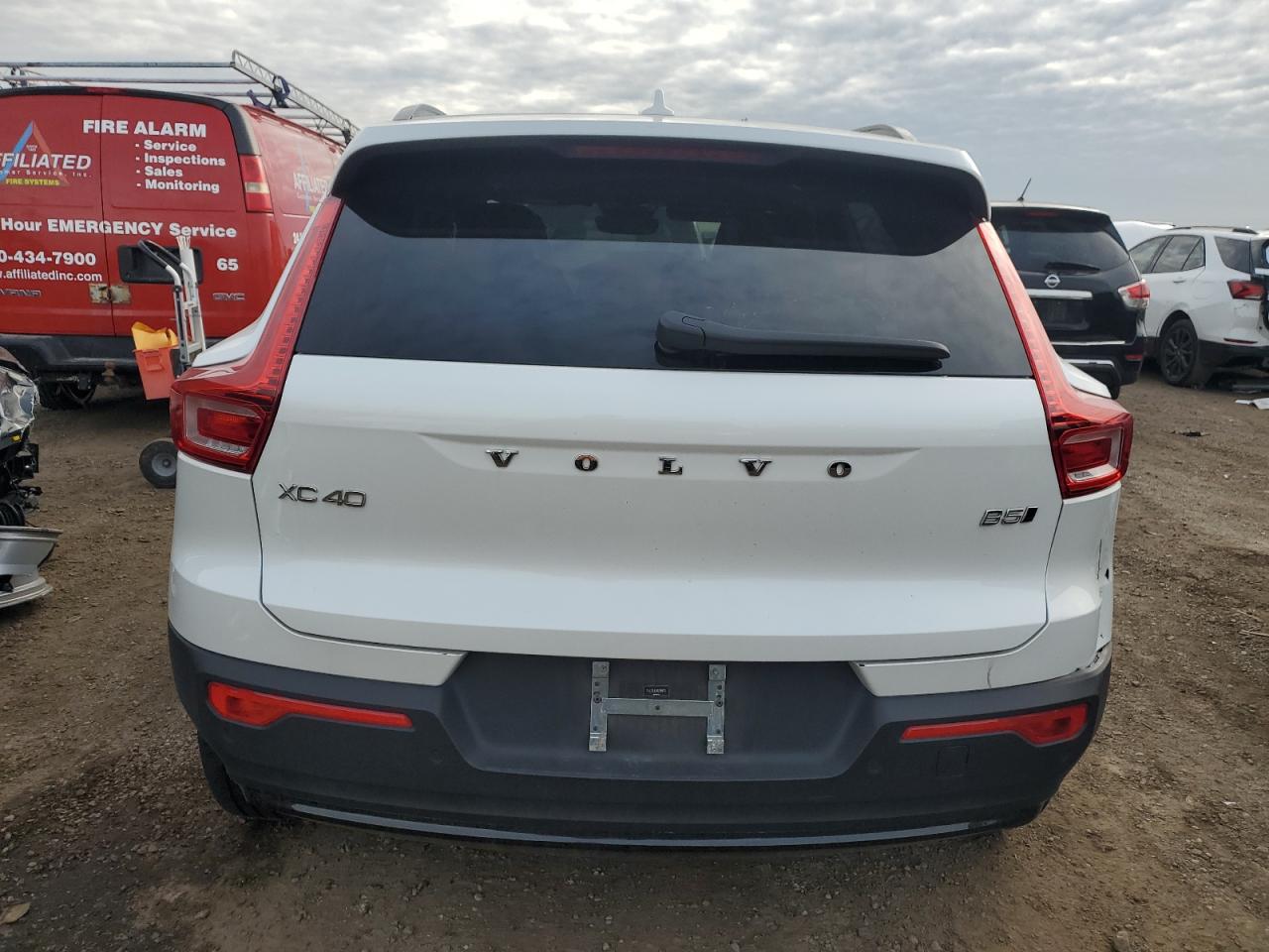 2024 VOLVO XC40 PLUS VIN:YV4L12UL7R2249713