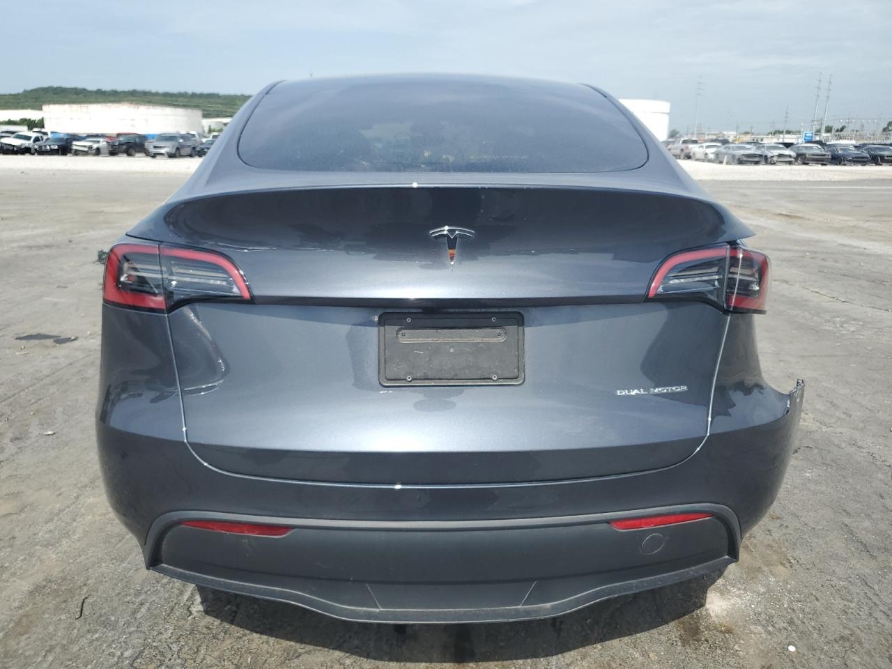 2023 TESLA MODEL Y  VIN:7SAYGDEE5PA209594