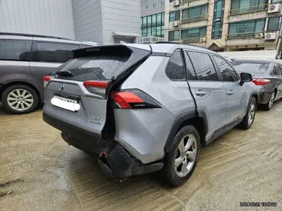 2021 Toyota RAV4 JTMW2RFV9MD516738 VIN:JTMW2RFV9MD516738