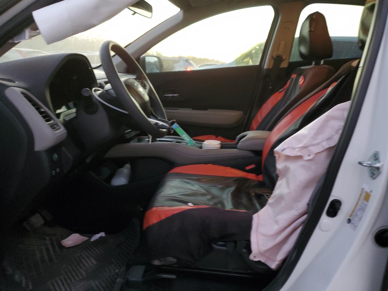 2022 HONDA HR-V LX VIN:3CZRU5H38NM714772