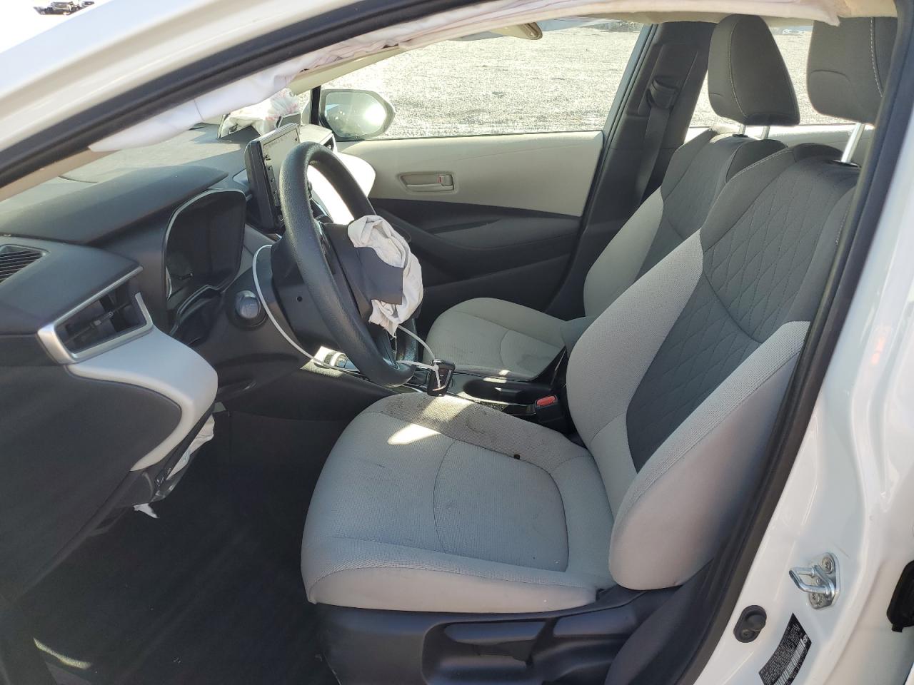 2022 TOYOTA COROLLA LE VIN:5YFEPMAE8NP296062