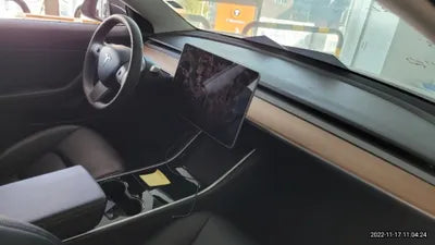 2019 Tesla Model 3 VIN: