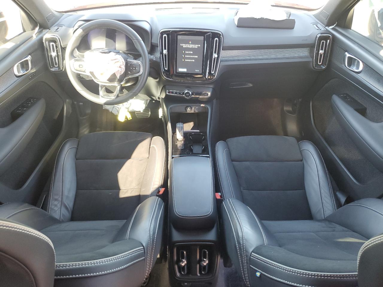 2022 VOLVO XC40 P8 RECHARGE PLUS VIN:YV4ED3URXN2691650