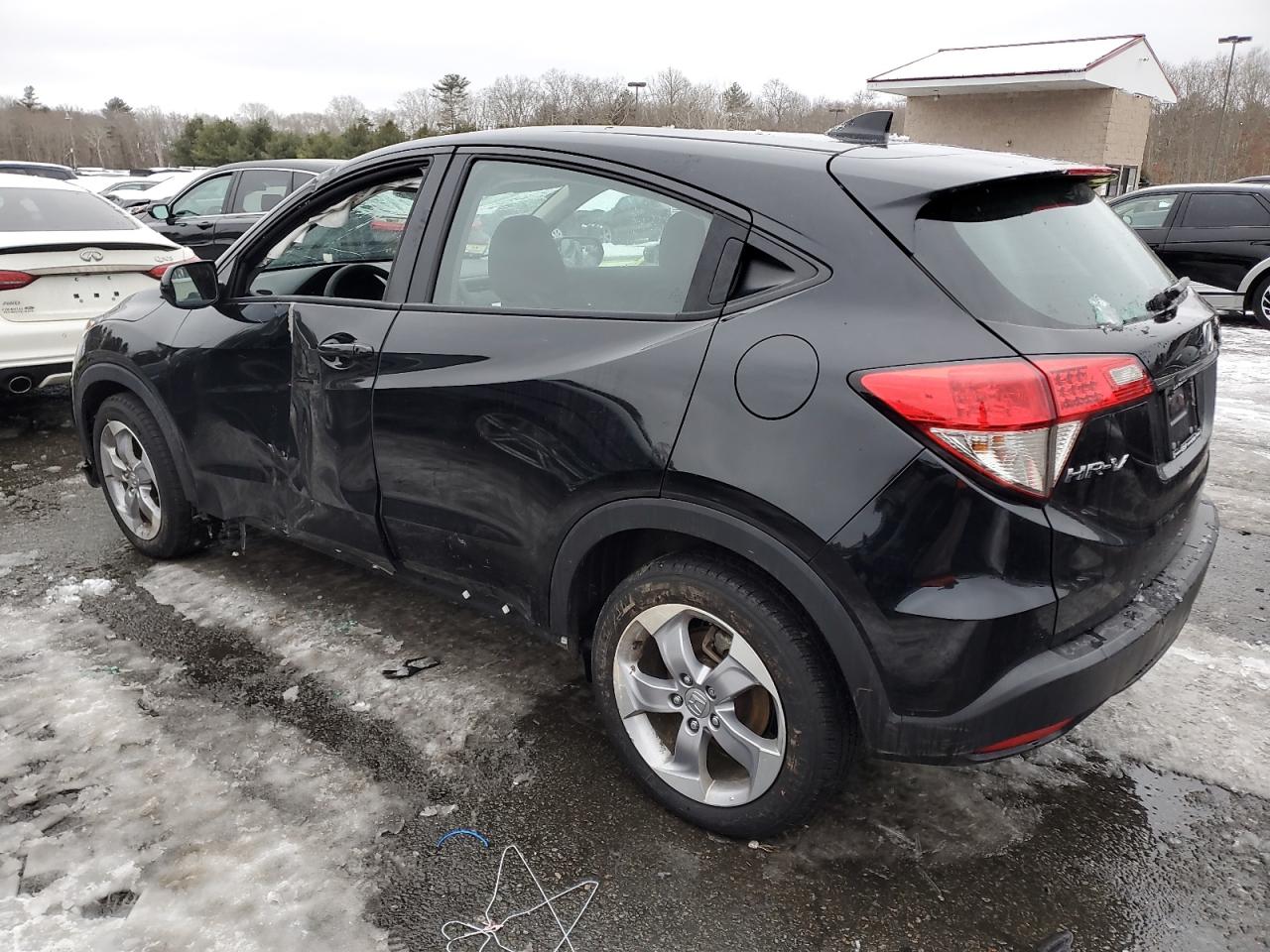 2022 HONDA HR-V LX VIN:3CZRU6H31NM716014