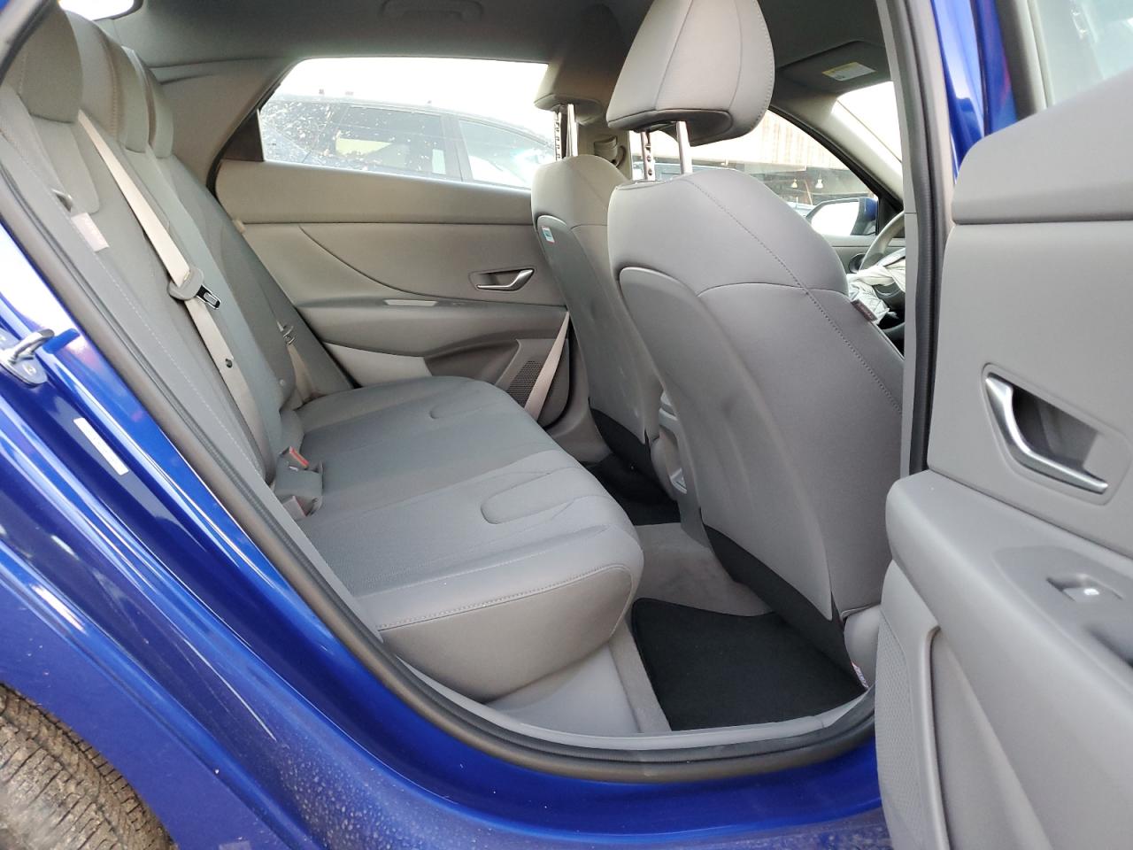 2024 HYUNDAI ELANTRA SE VIN:KMHLL4DG3RU817452