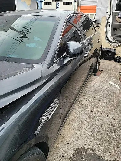 2019 Genesis G90 NONE VIN: