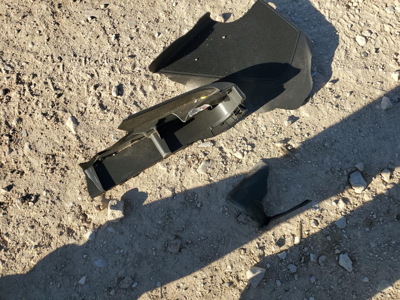 2022 BUICK ENCORE PREFERRED VIN:KL4CJASM0NB541877