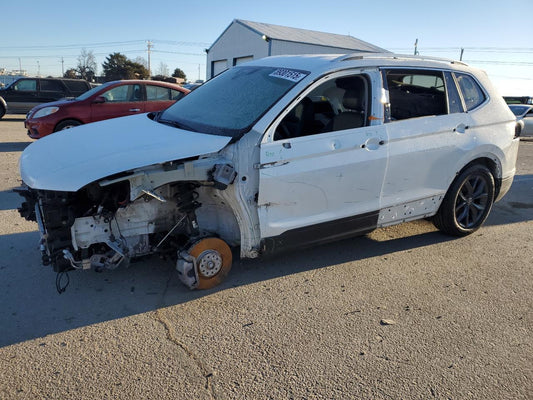 2024 VOLKSWAGEN TIGUAN SE VIN:3VV2B7AX8RM032116
