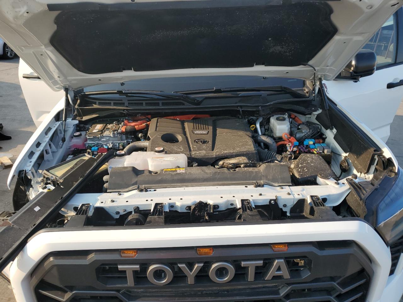 2024 TOYOTA TUNDRA CREWMAX LIMITED VIN:5TFPC5DB6RX068743