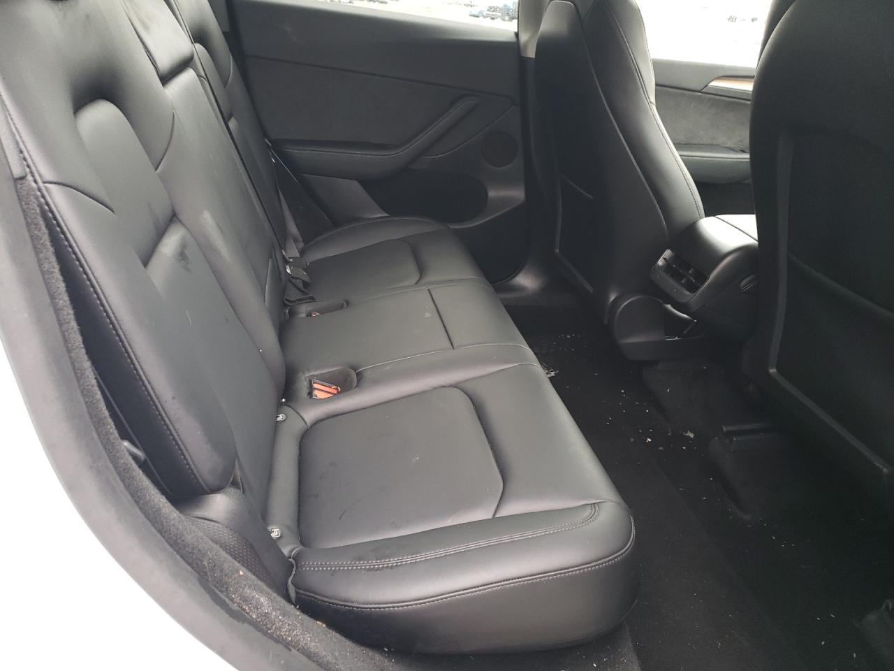 2024 TESLA MODEL Y  VIN:7SAYGDED6RF153761