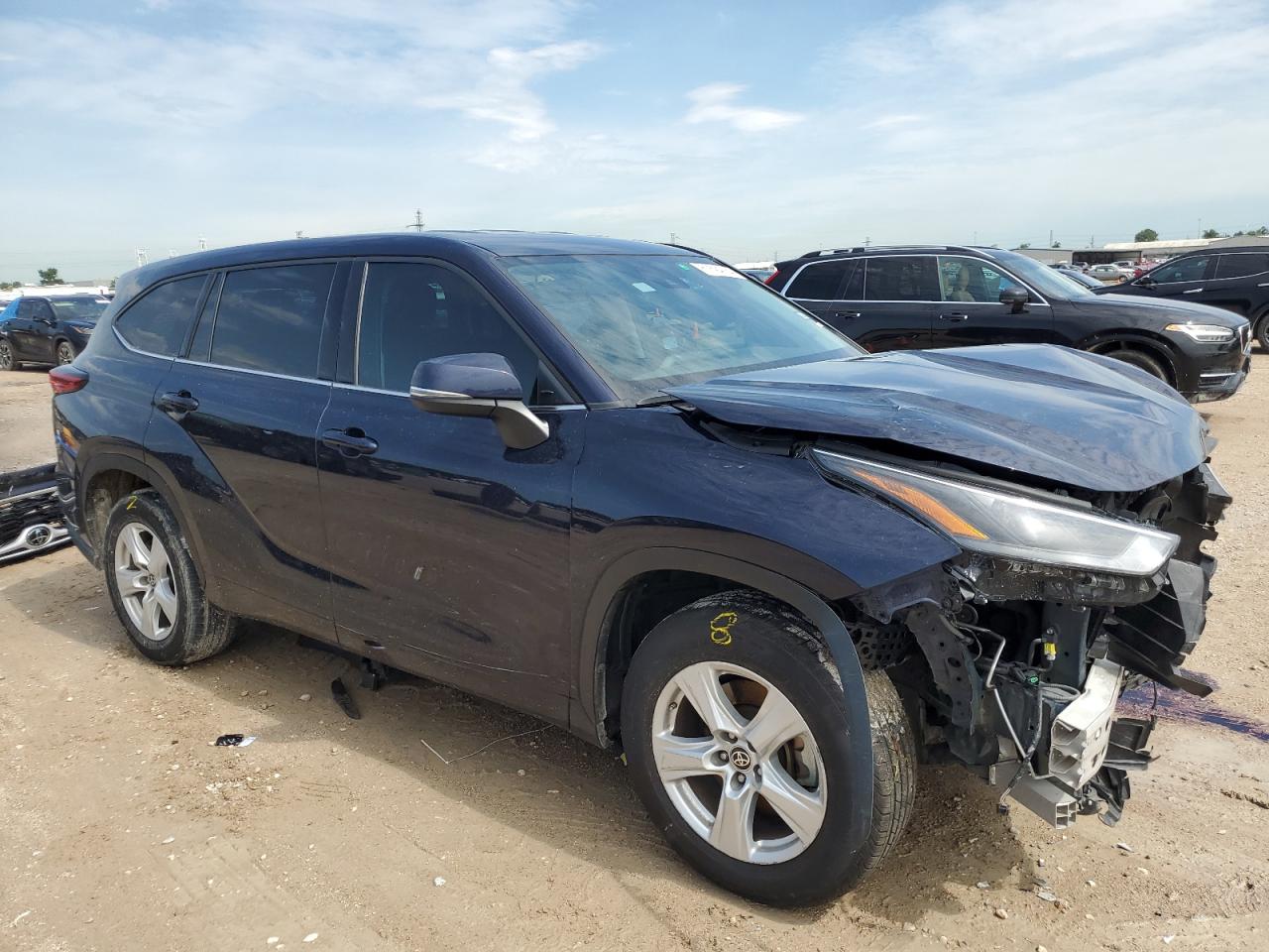 2022 TOYOTA HIGHLANDER L VIN:5TDCZRAH0NS134555