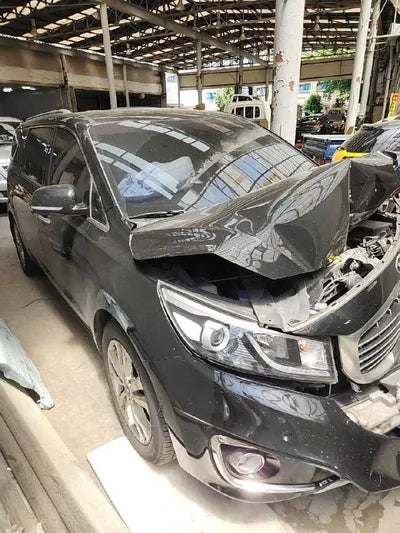 2015 Kia Carnival VIN: