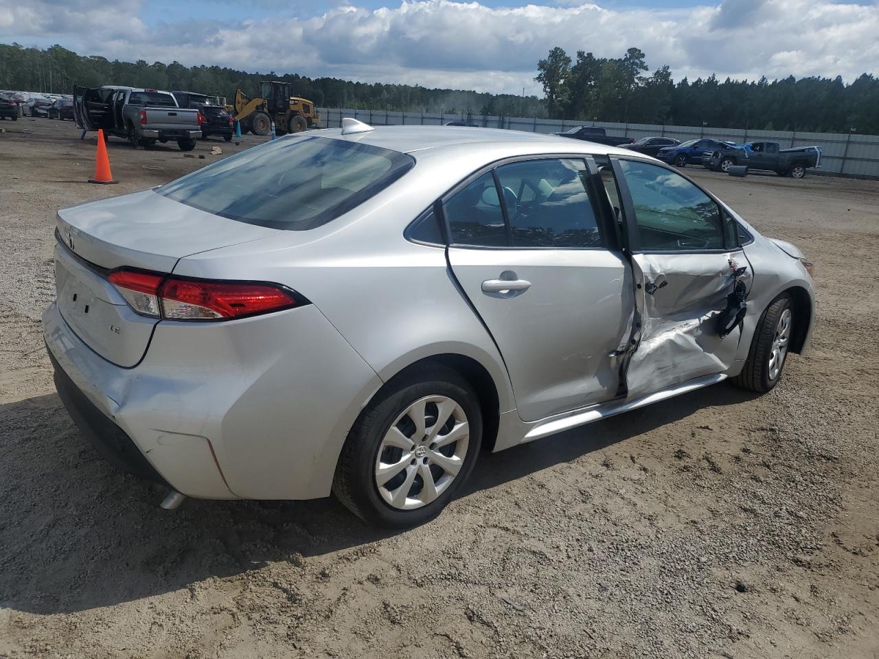 2024 TOYOTA COROLLA LE VIN:5YFB4MDE1RP174088