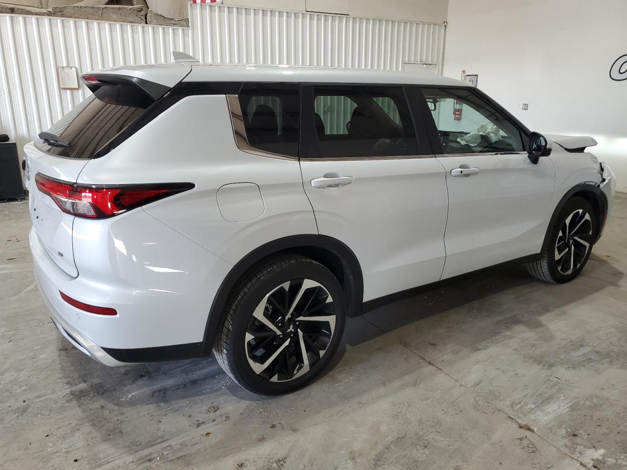 2024 MITSUBISHI OUTLANDER SE VIN:JA4J3VA82RZ041102