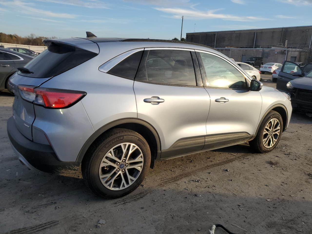 2022 FORD ESCAPE SEL VIN:1FMCU9H60NUB88352