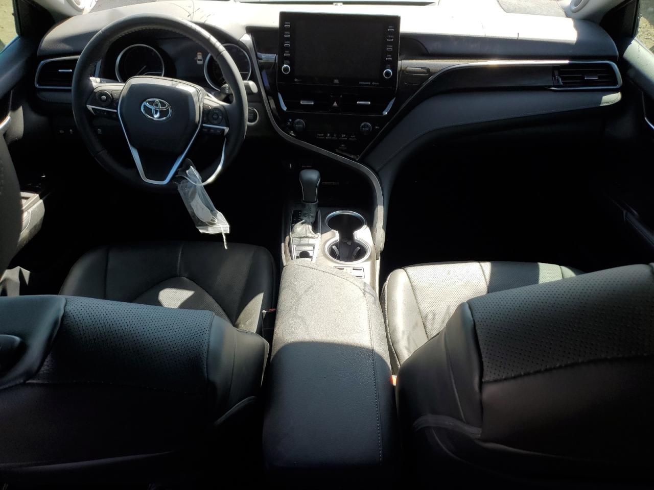 2022 TOYOTA CAMRY XLE VIN:4T1FZ1AK1NU063805