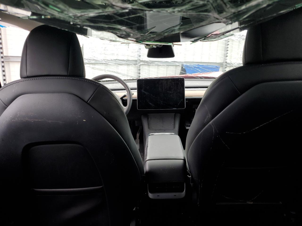 2022 TESLA MODEL Y  VIN:7SAYGAEE1NF412271
