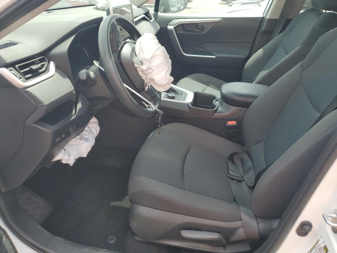 2024 TOYOTA RAV4 LE VIN:4T3LWRFV7RU128599