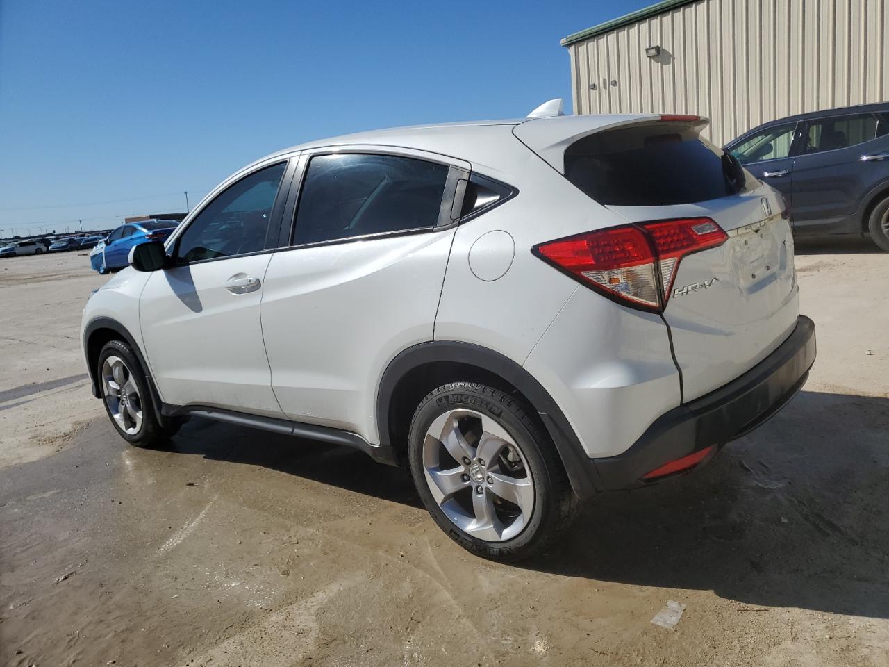 2022 HONDA HR-V LX VIN:3CZRU5H31NM731512