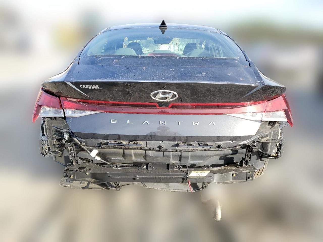 2023 HYUNDAI ELANTRA SEL VIN:5NPLM4AG7PH102011