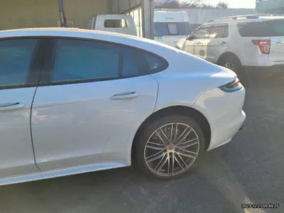 2020 Porsche Panamera WP0AG297XLL146596 VIN:WP0AG297XLL146596