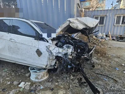 2015 Mercedes-Benz E 220 VIN: