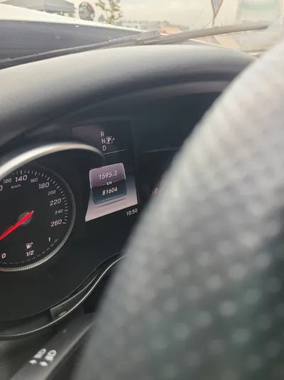 2015 Mercedes-Benz C 200 VIN: