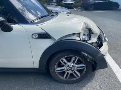 2014 MINI Clubman VIN: